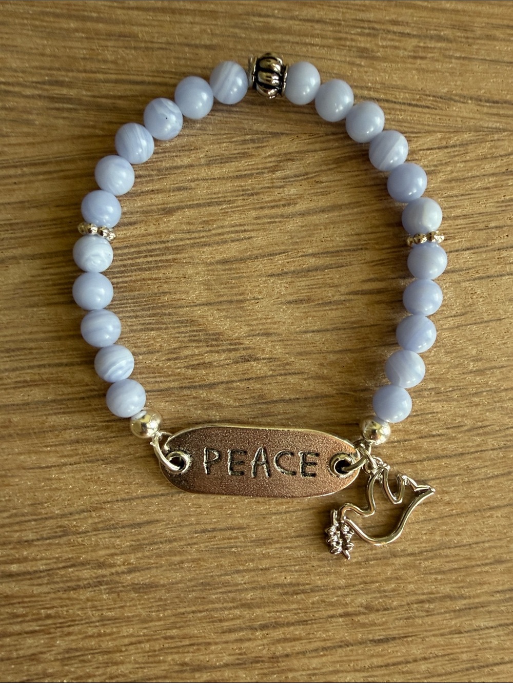 HAND CRAFTED BLUE AGATE PEACE BRACELET Dove Charm Beaded Stretch Jewelry - Picture 3 of 9